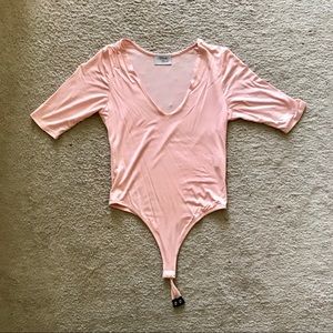 Low V-neck Bodysuit